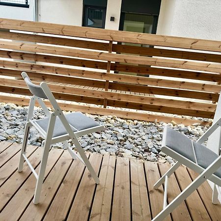 Modern Apartment With Balcony & Free Parking - Nearby Metro เวียนนา ภายนอก รูปภาพ