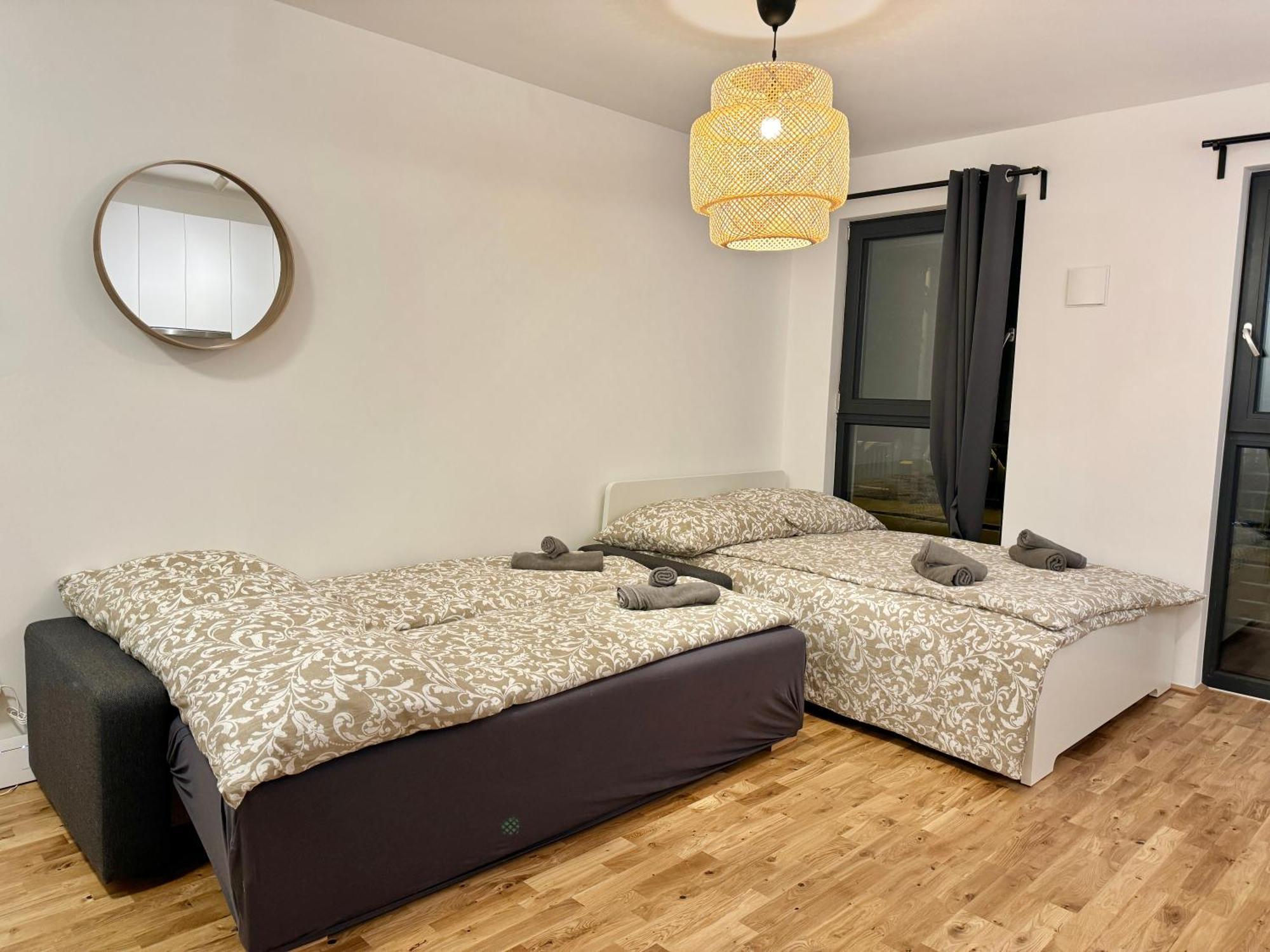 Modern Apartment With Balcony & Free Parking - Nearby Metro เวียนนา ภายนอก รูปภาพ